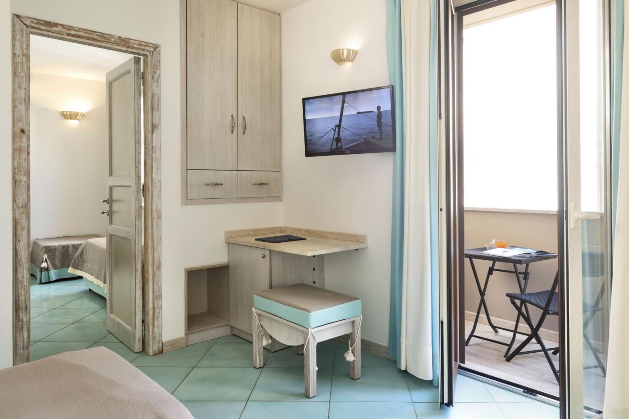 Hotel Corallaro Санта-Тереза-Галлура Экстерьер фото