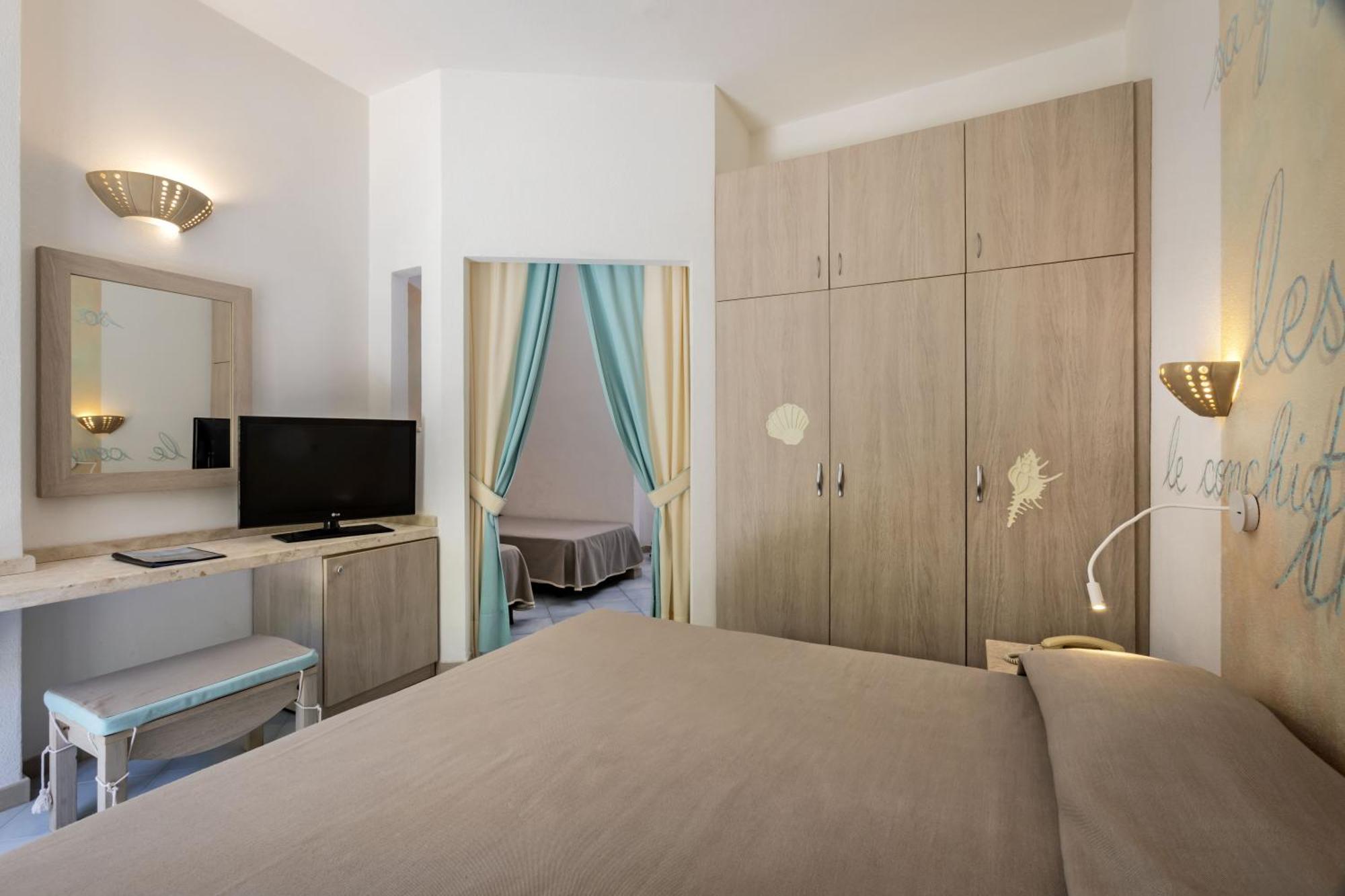 Hotel Corallaro Санта-Тереза-Галлура Экстерьер фото