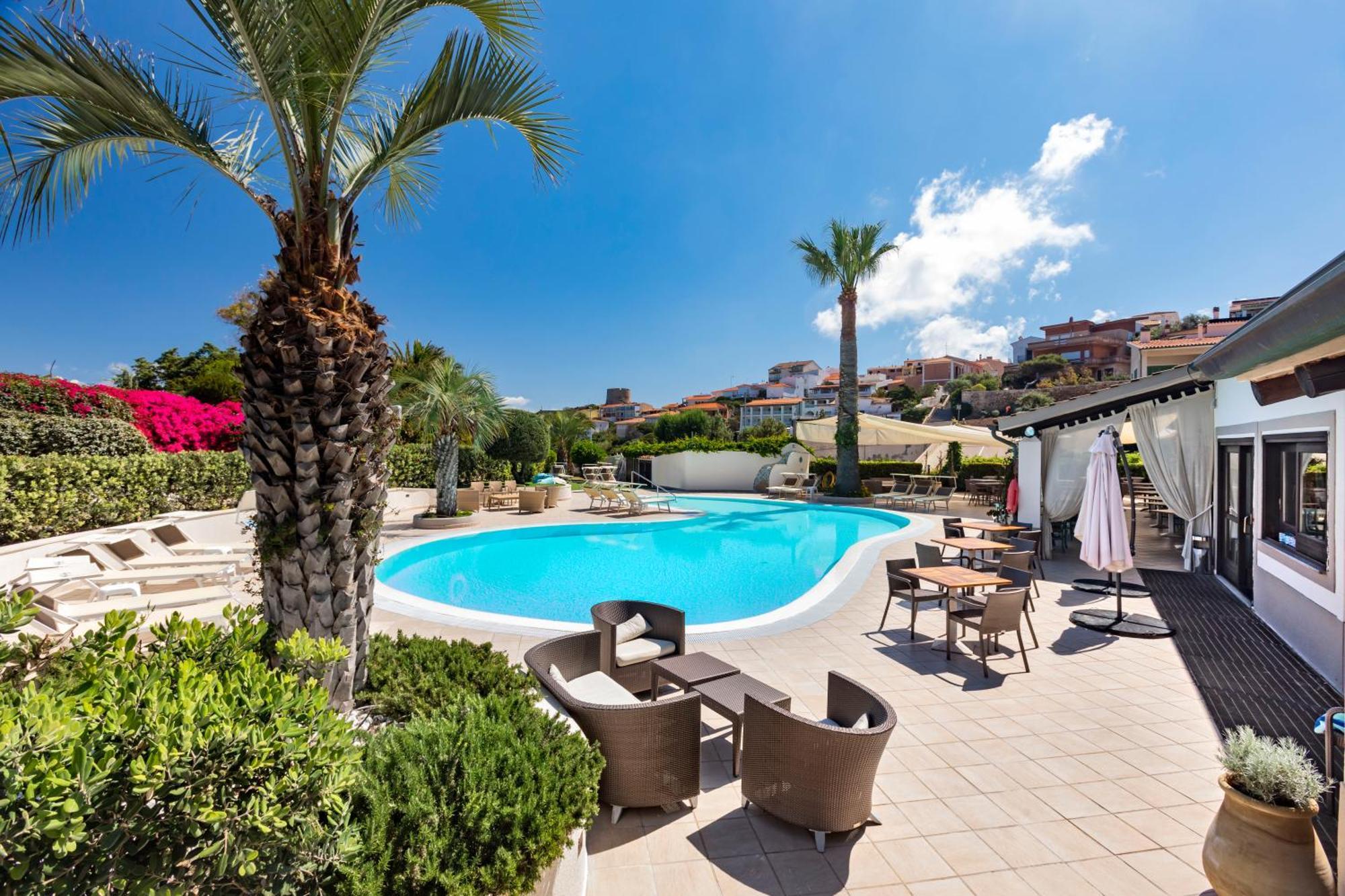 Hotel Corallaro Санта-Тереза-Галлура Экстерьер фото