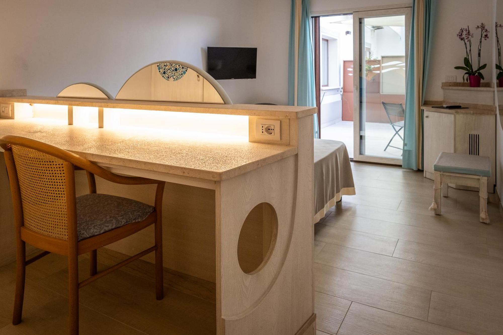 Hotel Corallaro Санта-Тереза-Галлура Экстерьер фото
